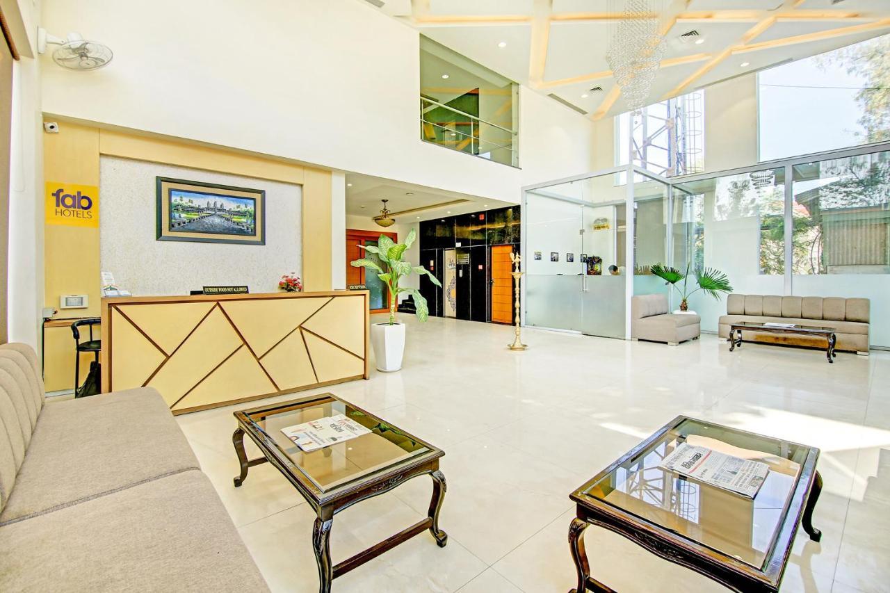แฟ็บโฮเต็ล ลา เพิร์ล Hotel โบปาล ภายนอก รูปภาพ